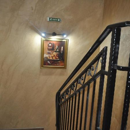 Каштел Pancevo Hotel Bagian luar foto
